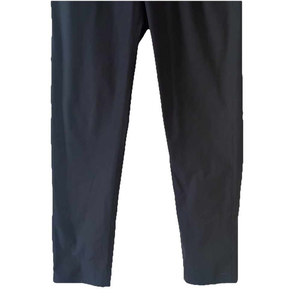 Vuori Black Meta Pant Athletic Slim Fit Performance Chino 5 Pocket Mens Sz 33x30 - Picture 3 of 16